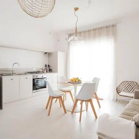 Sole Apartment - Apulianstay Group Monopoli Exterior photo