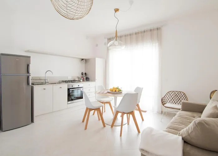 Sole Apartment - Apulianstay Group